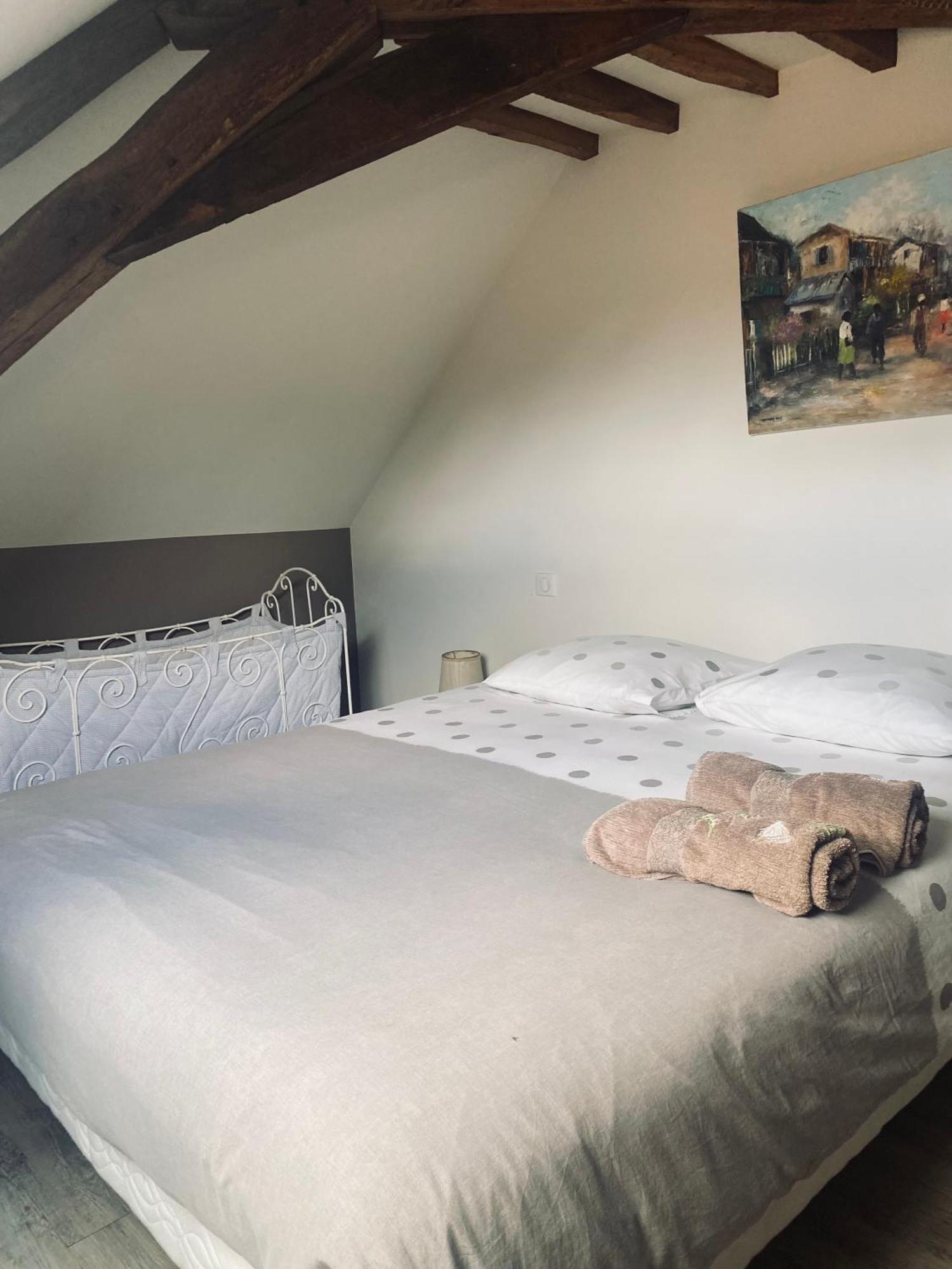 Les Couleurs Du Verger Beaumont-les-Autels Bagian luar foto
